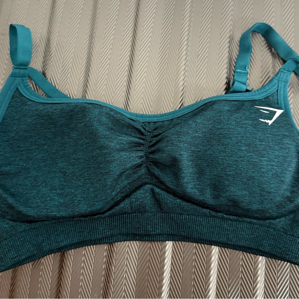 Gymshark lift seamless sports bra sz S